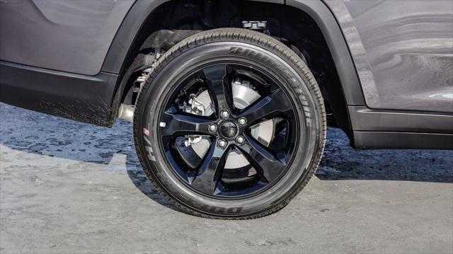 new 2025 Jeep Grand Cherokee L car, priced at $40,625