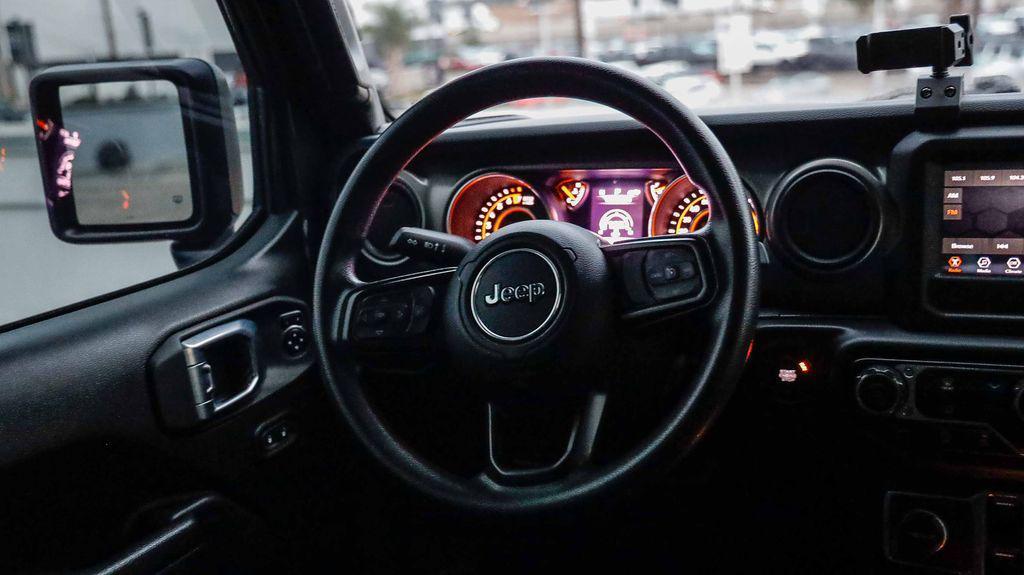 used 2023 Jeep Gladiator car, priced at $29,495