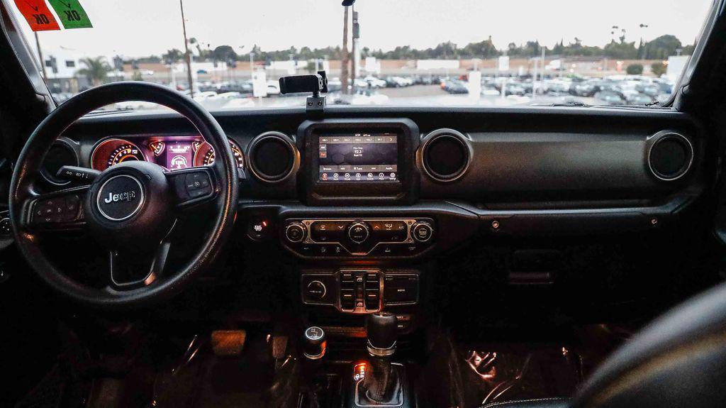 used 2023 Jeep Gladiator car, priced at $29,495