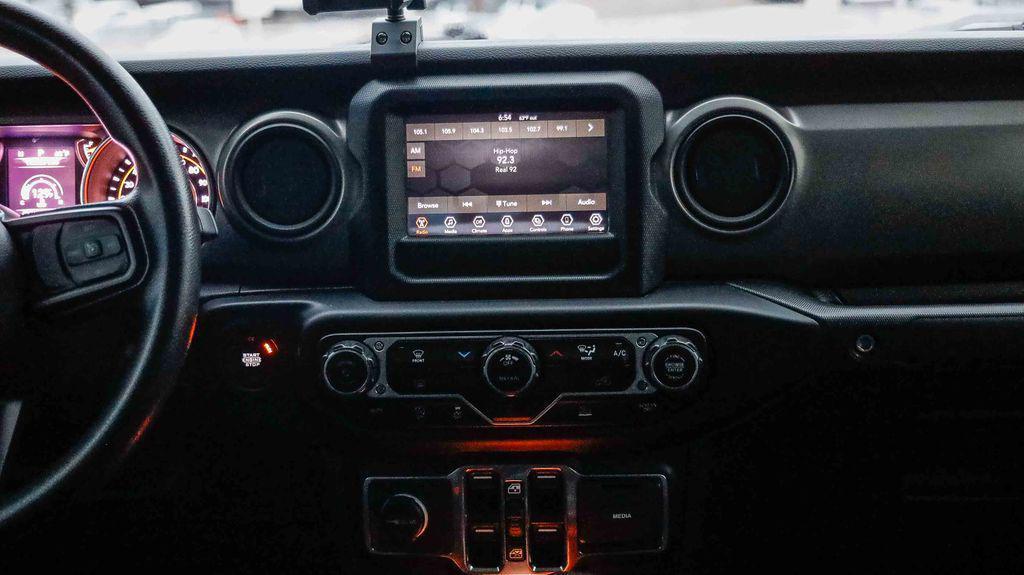 used 2023 Jeep Gladiator car, priced at $29,495