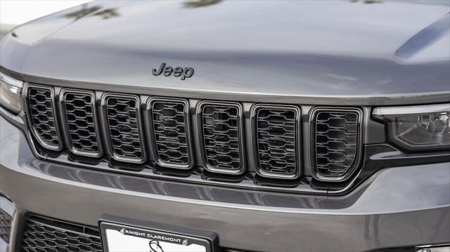 new 2025 Jeep Grand Cherokee car, priced at $42,035