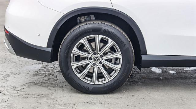 used 2024 Mercedes-Benz GLC 300 car, priced at $38,995