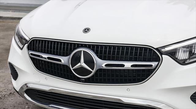 used 2024 Mercedes-Benz GLC 300 car, priced at $41,495