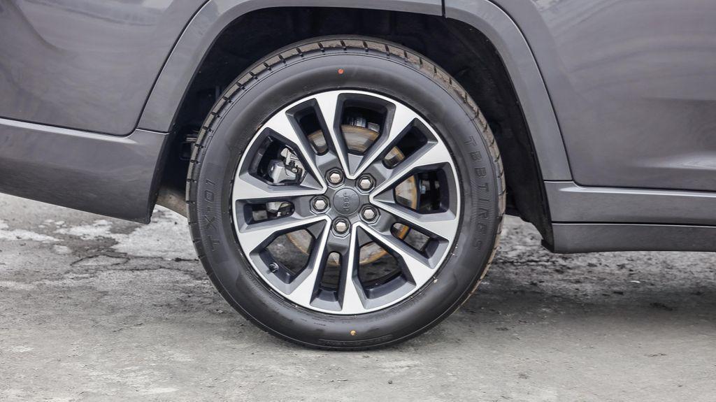 used 2023 Jeep Grand Cherokee L car, priced at $33,995