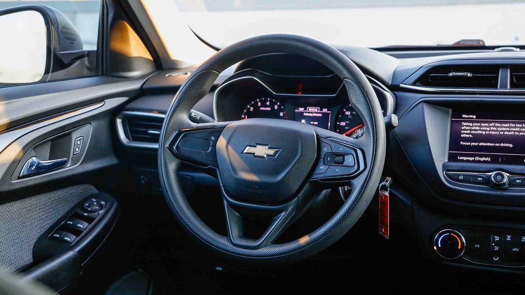 used 2021 Chevrolet TrailBlazer car, priced at $13,995