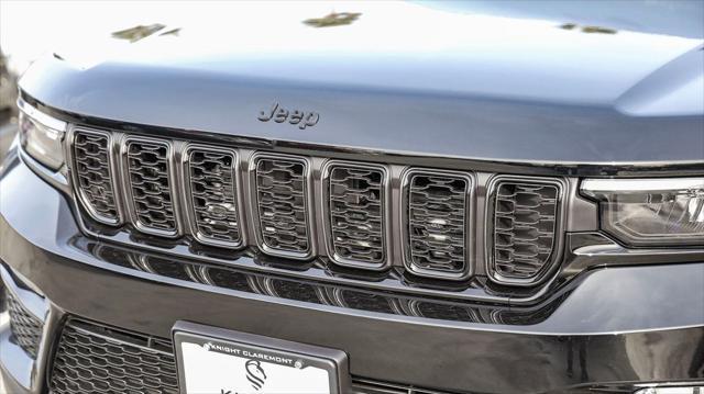 new 2025 Jeep Grand Cherokee car, priced at $43,535