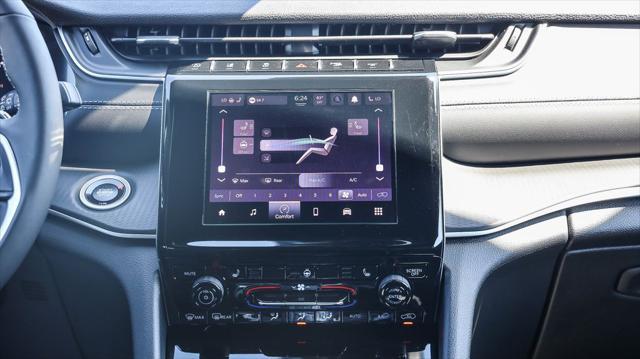 new 2025 Jeep Grand Cherokee car, priced at $36,730