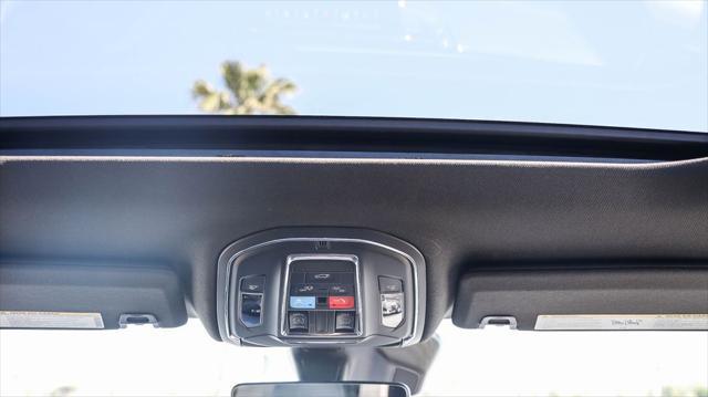 new 2025 Jeep Grand Cherokee car, priced at $36,730