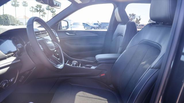 new 2025 Jeep Grand Cherokee car, priced at $36,730
