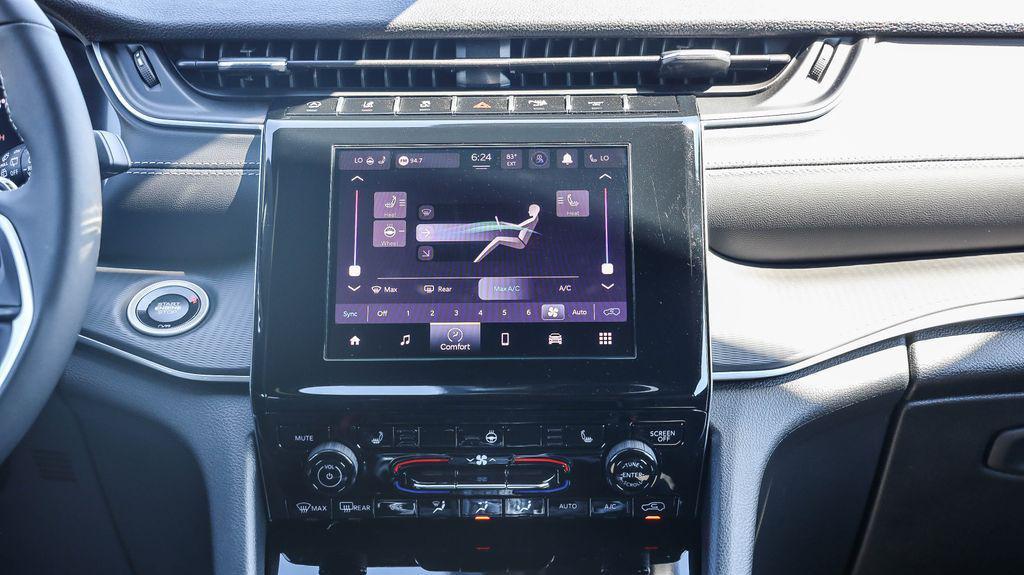 new 2025 Jeep Grand Cherokee car, priced at $32,178