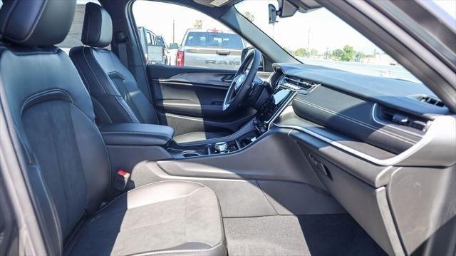 new 2025 Jeep Grand Cherokee car, priced at $36,730