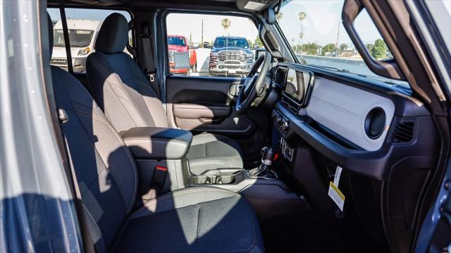 new 2025 Jeep Wrangler car, priced at $39,175