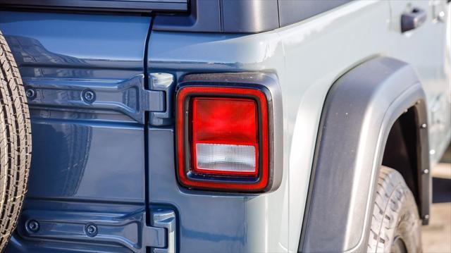 new 2025 Jeep Wrangler car, priced at $39,175