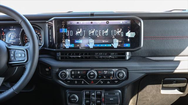 new 2025 Jeep Wrangler car, priced at $60,660