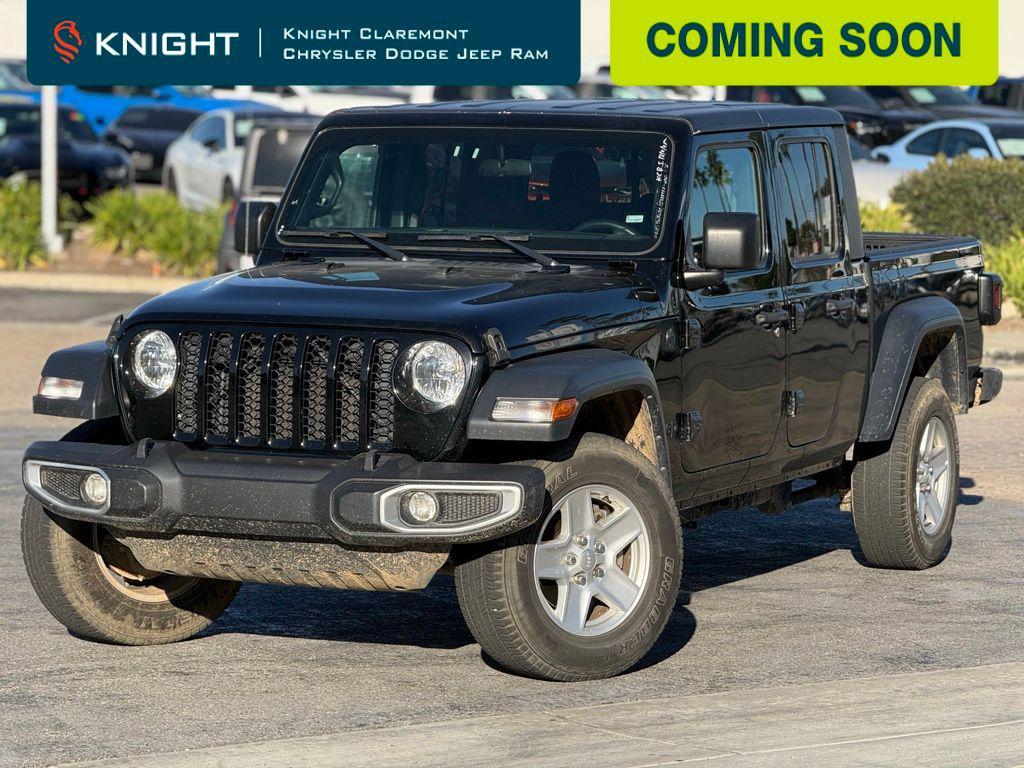 used 2023 Jeep Gladiator car, priced at $27,495