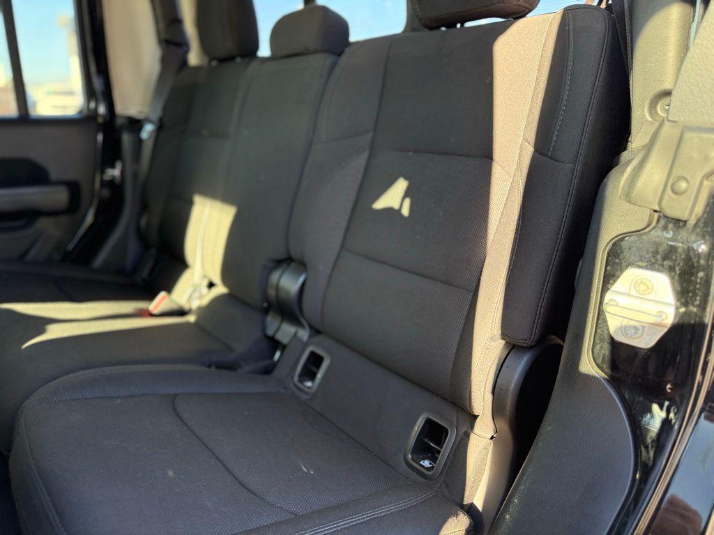 used 2023 Jeep Gladiator car, priced at $27,495