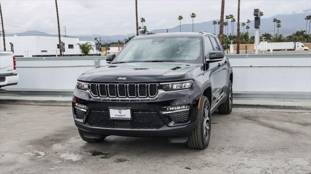 new 2025 Jeep Grand Cherokee car, priced at $41,270