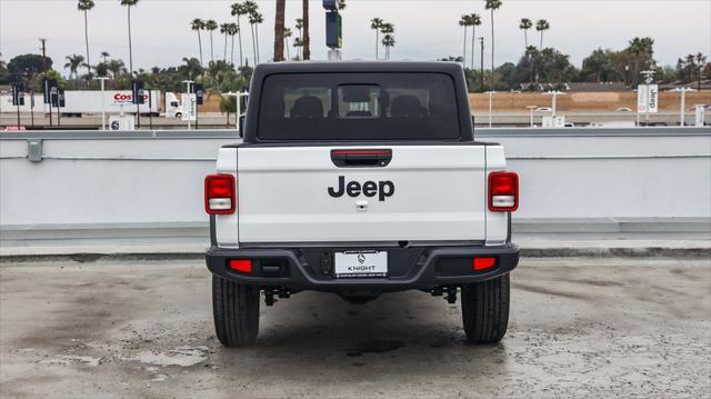 new 2025 Jeep Gladiator car, priced at $41,265