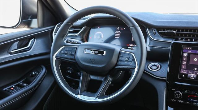 new 2025 Jeep Grand Cherokee car, priced at $36,970