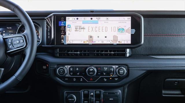 new 2025 Jeep Wrangler car, priced at $52,600
