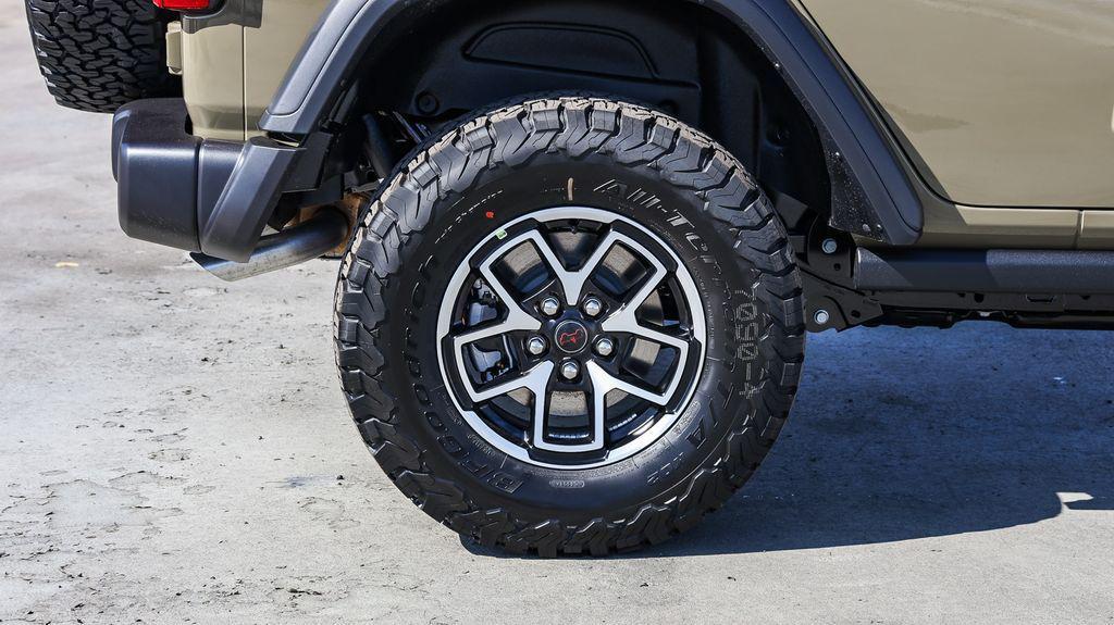 new 2025 Jeep Wrangler car, priced at $50,600