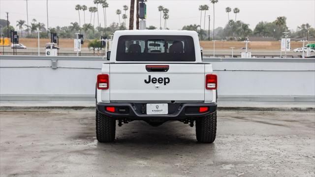 new 2025 Jeep Gladiator car, priced at $34,790