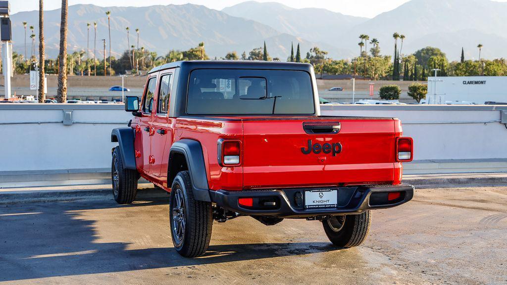 new 2025 Jeep Gladiator car, priced at $38,384