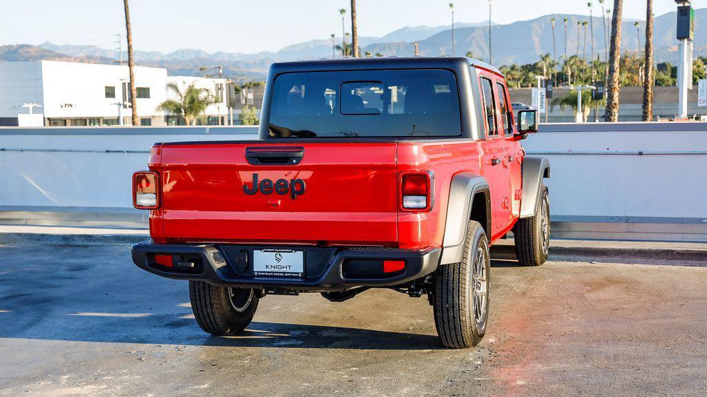new 2025 Jeep Gladiator car, priced at $38,384