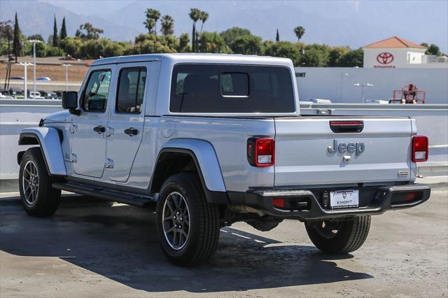 used 2023 Jeep Gladiator car, priced at $27,995