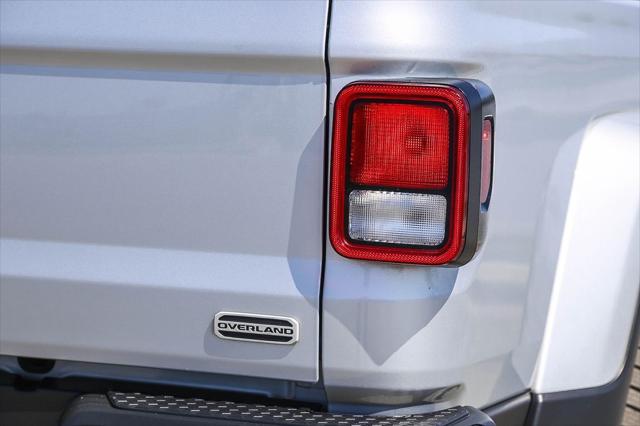 used 2023 Jeep Gladiator car, priced at $27,995