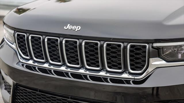 used 2023 Jeep Grand Cherokee car, priced at $25,995