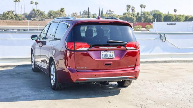 used 2018 Chrysler Pacifica car, priced at $14,195