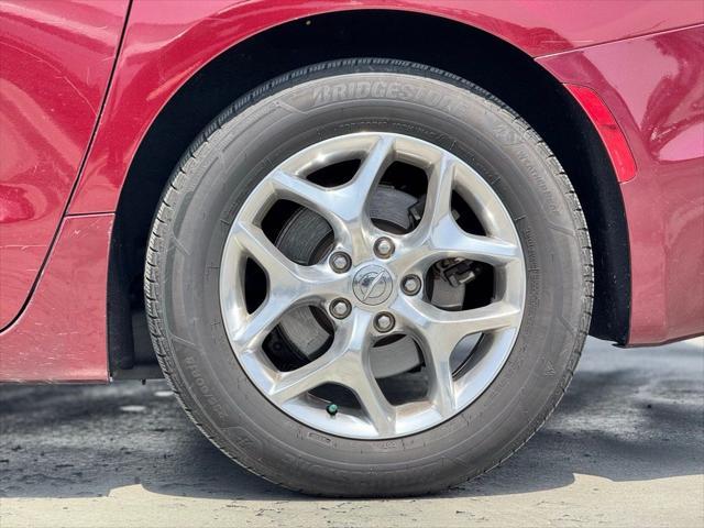 used 2018 Chrysler Pacifica car, priced at $16,495
