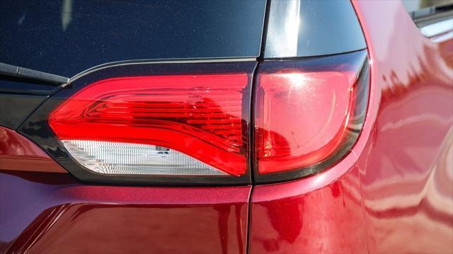 used 2018 Chrysler Pacifica car, priced at $14,195