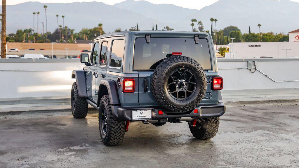 new 2025 Jeep Wrangler car, priced at $46,170