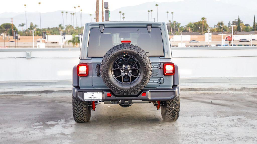 new 2025 Jeep Wrangler car, priced at $46,170