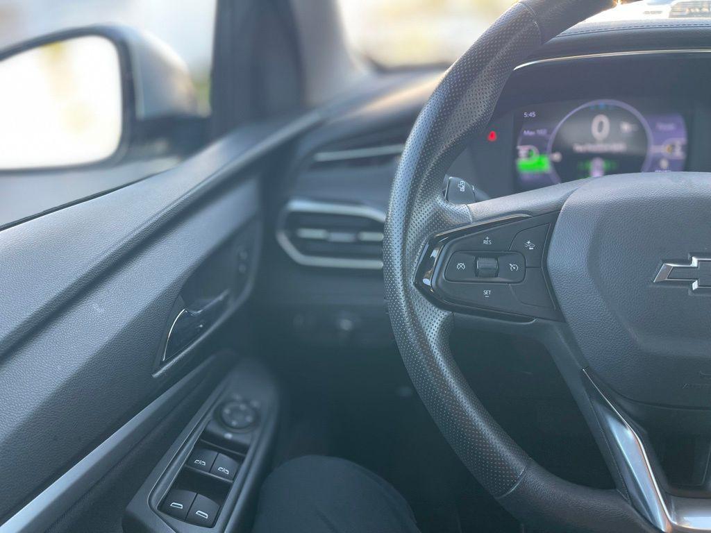 used 2022 Chevrolet Bolt EUV car, priced at $16,795