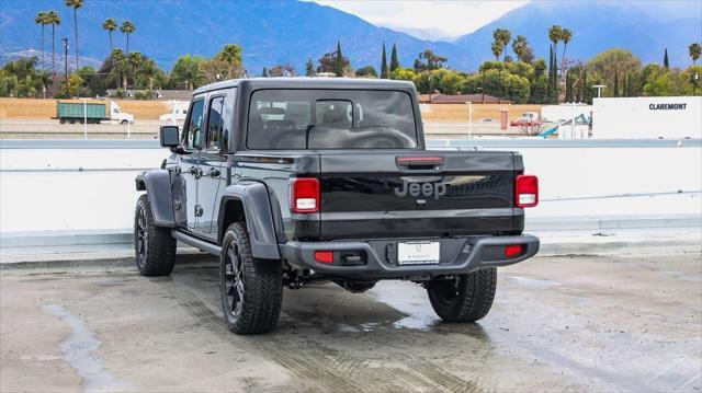 new 2025 Jeep Gladiator car, priced at $39,940