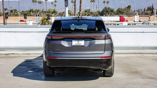 new 2025 Jeep Wagoneer S car, priced at $46,590