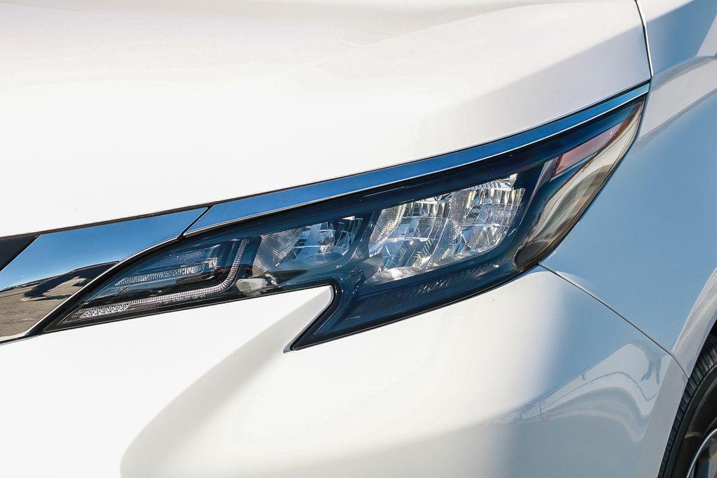 used 2025 Toyota Sienna car, priced at $40,995