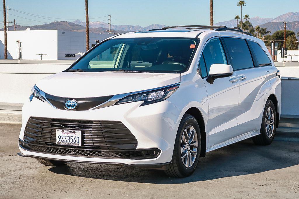 used 2025 Toyota Sienna car, priced at $40,995