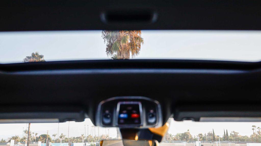 new 2025 Jeep Grand Cherokee L car, priced at $36,654