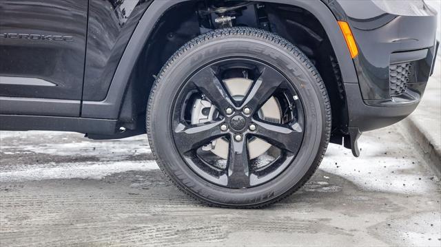 new 2025 Jeep Grand Cherokee L car, priced at $39,625