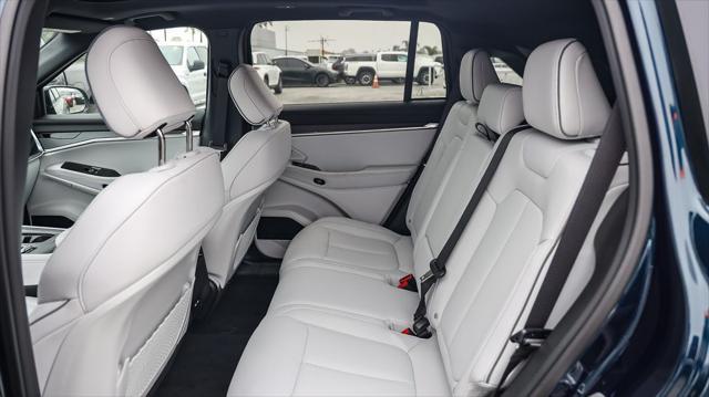 new 2025 Jeep Wagoneer S car, priced at $46,590