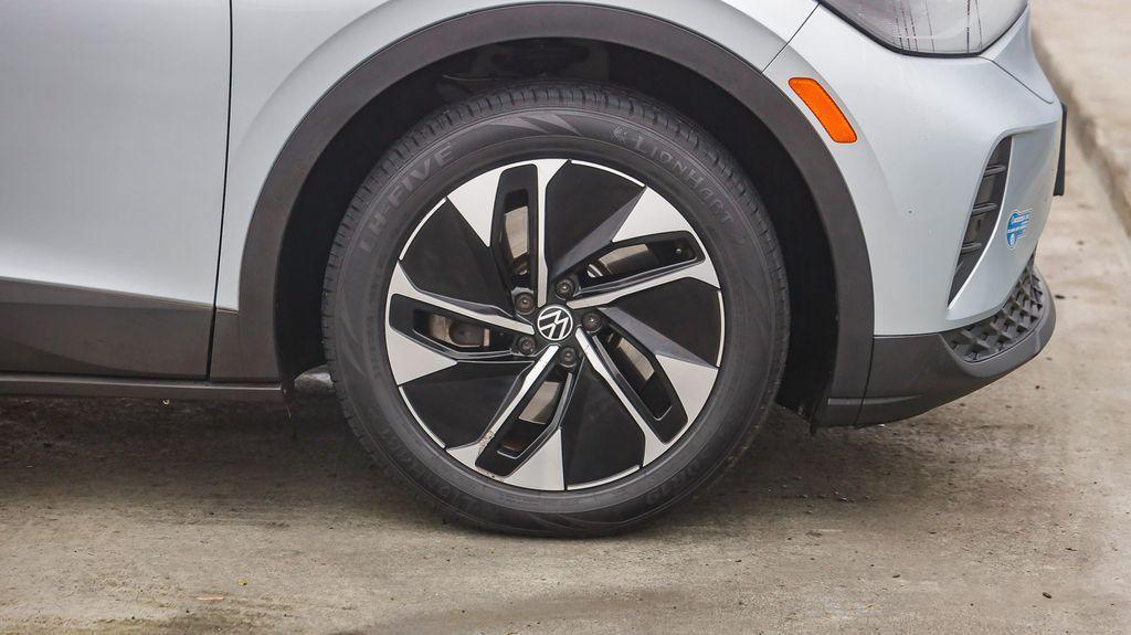 used 2021 Volkswagen ID.4 car, priced at $16,495