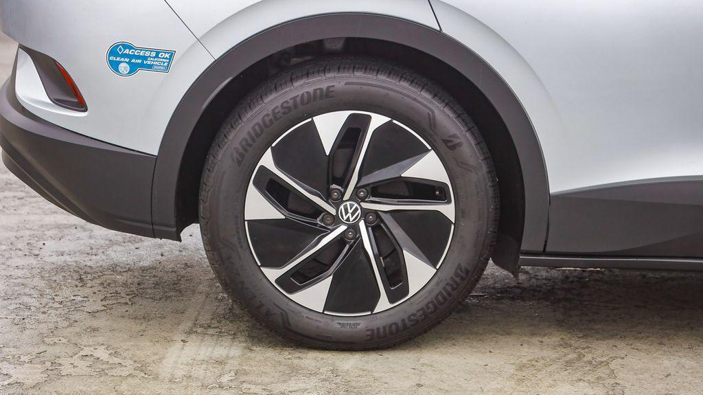 used 2021 Volkswagen ID.4 car, priced at $16,495