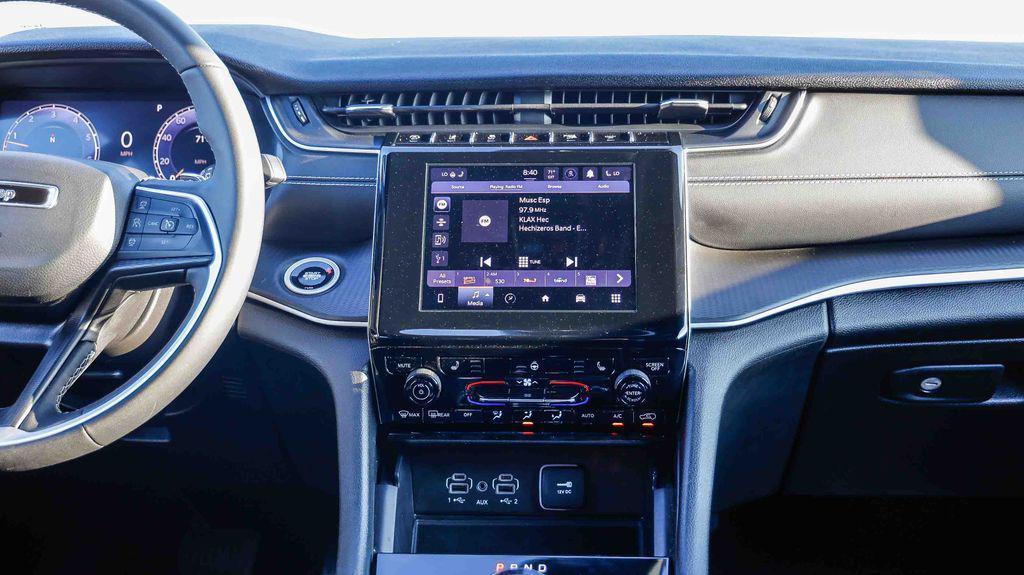 used 2024 Jeep Grand Cherokee car, priced at $28,888