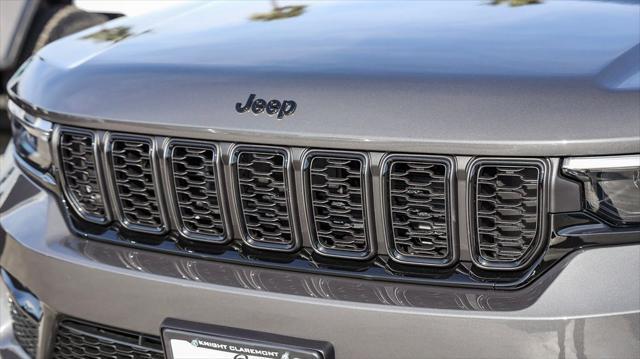 new 2025 Jeep Grand Cherokee car, priced at $44,035