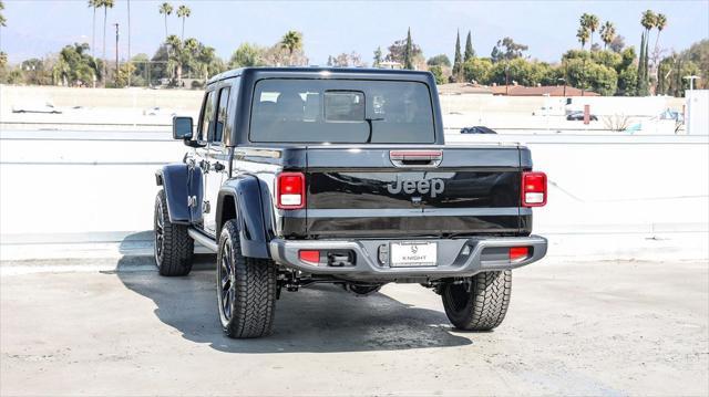 new 2025 Jeep Gladiator car, priced at $37,385