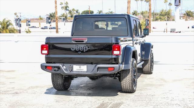 new 2025 Jeep Gladiator car, priced at $37,385